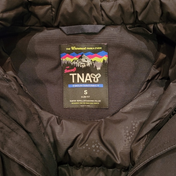 TNA Bancroft Parka - Picture 2 of 3